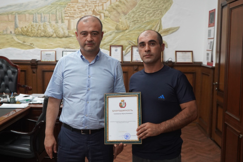 Айдын Сулейманов награжден благодарностью главы Дербента за спасение человека